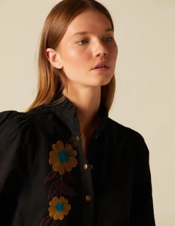 Shop CAMISA BORDADO FLOR Denim|Camisas