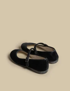 Shop CHINAS TERCIOPELO NEGRO Zapatos
