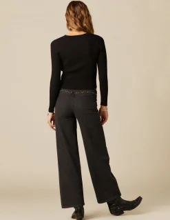 Online TOP ABERTURA ESCOTE TACHAS NEGRO Tops