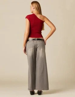 Sale TOP ASIMéTRICO CANALé ROJO Tops