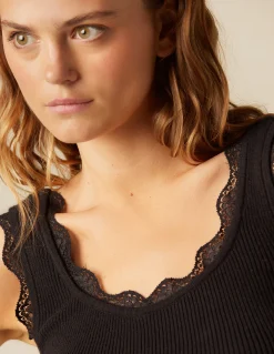 New TOP CANALé ENCAJE NEGRO Tops