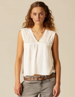 Store TOP ENCAJES CRUDO Tops